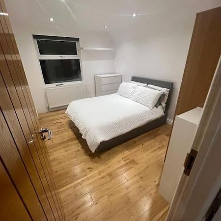 לונדון 2 Bedroom Apartment In Hampdenrd מראה חיצוני תמונה